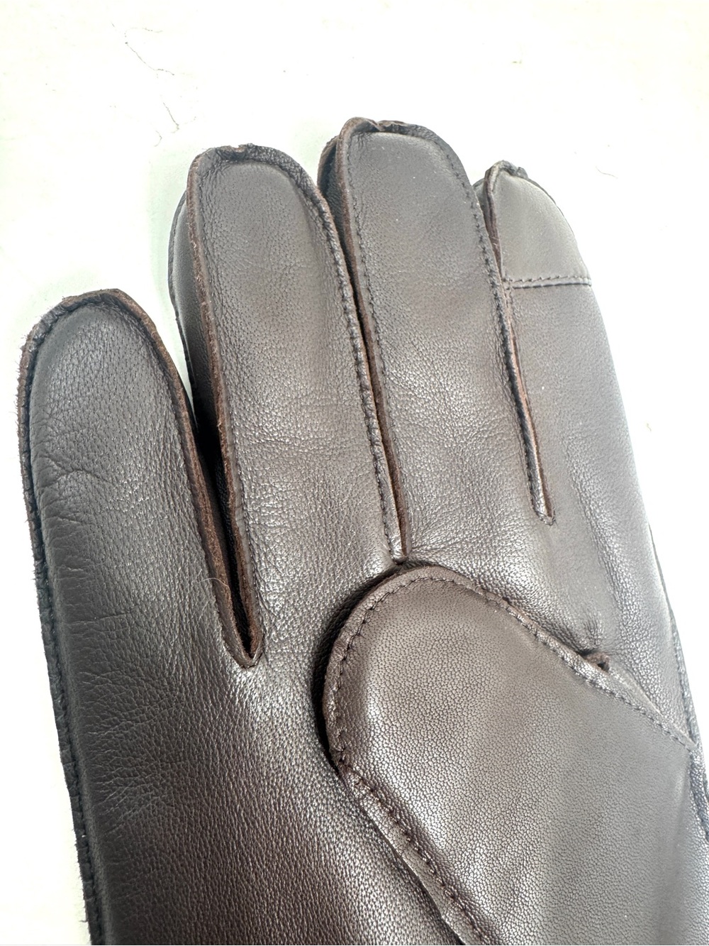 Polo Ralph Lauren Men's Water-Repellent Leather Gloves - Picture 8 of 13